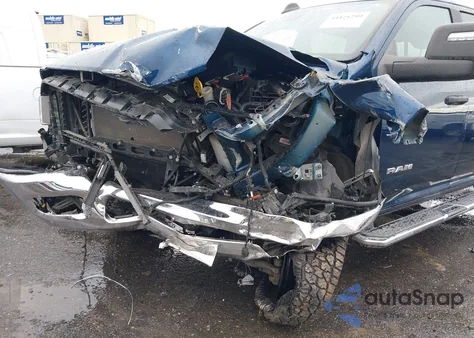 2024 Ram 2500 Big Horn 4X4 6'4 Box from USA, damaged, VIN 3C6UR5DJ7RG386391